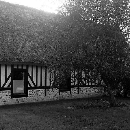 Maison Du Domaine De La Petitiere Bonneville-la-Louvet Exterior foto